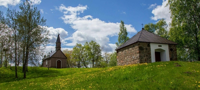 Žemaičių Kalvarijos piliakalnis, vad. Šv. Jono kalnu